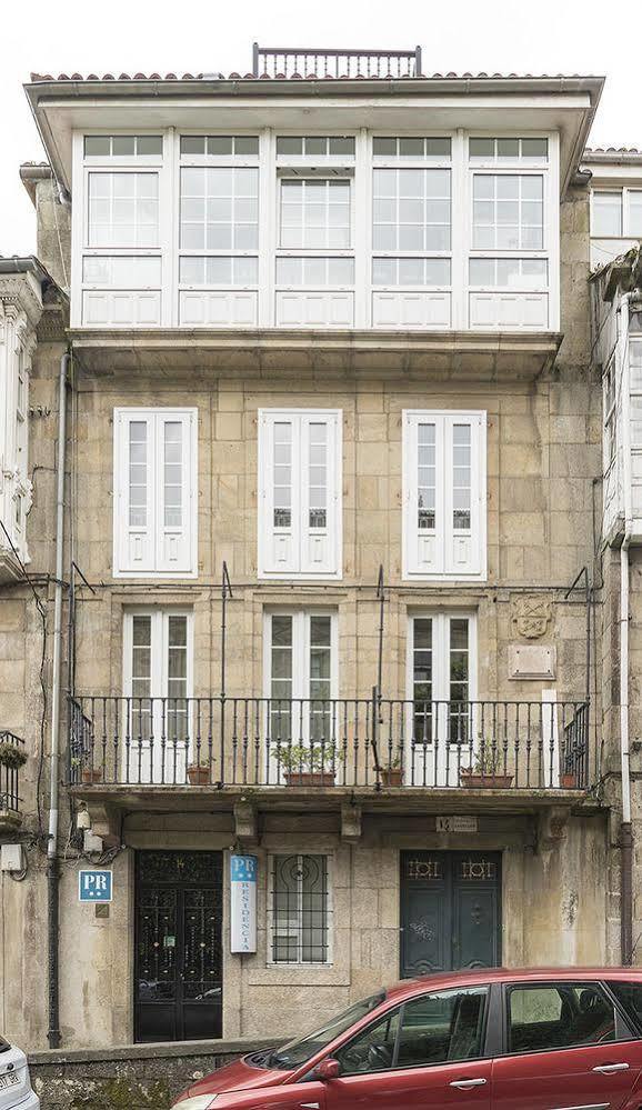 Hostal La Carballinesa サンティアゴ・デ・コンポステーラ エクステリア 写真