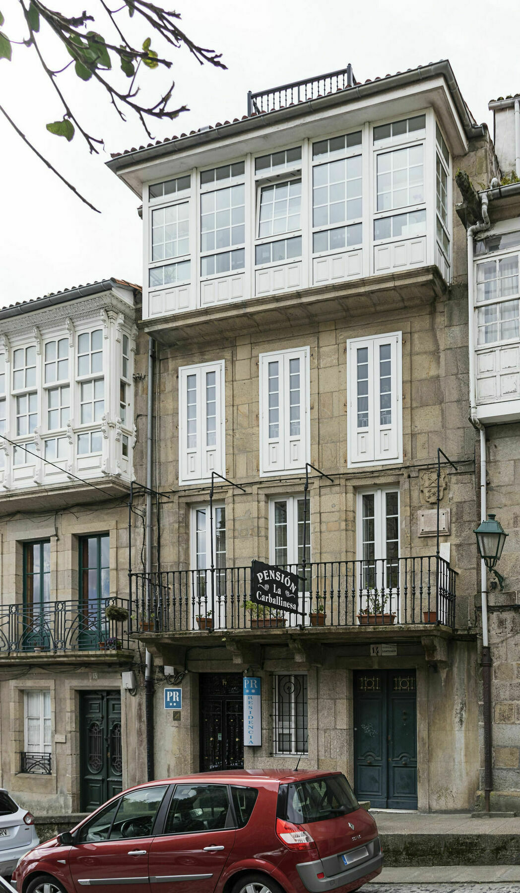 Hostal La Carballinesa サンティアゴ・デ・コンポステーラ エクステリア 写真
